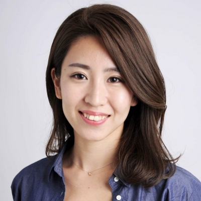 三田真央